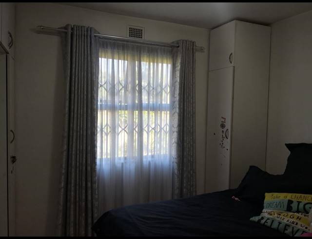 3 BEDROOM SECTIONAL TITLE SOLD IN SYDENHAM